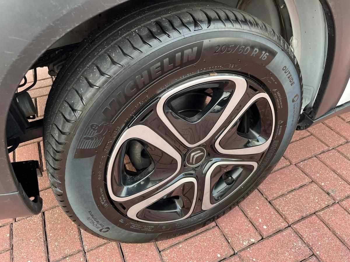 citroen-c3-aircross-2023-diesel-1499cc