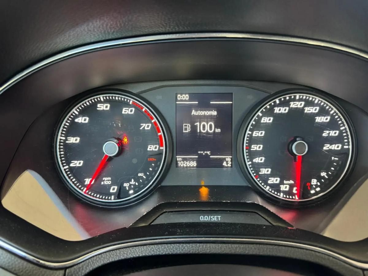 seat-arona-2018-gasolina-999cc