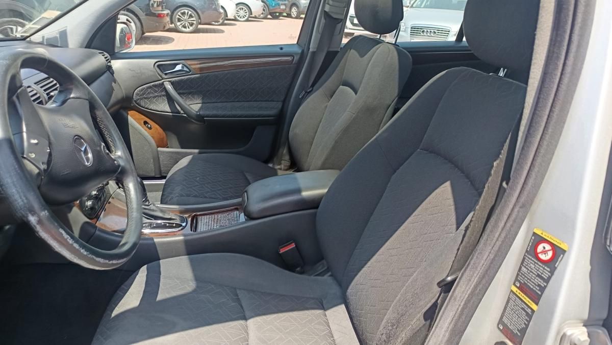 mercedes-benz-classe-c-2002-diesel-2148cc