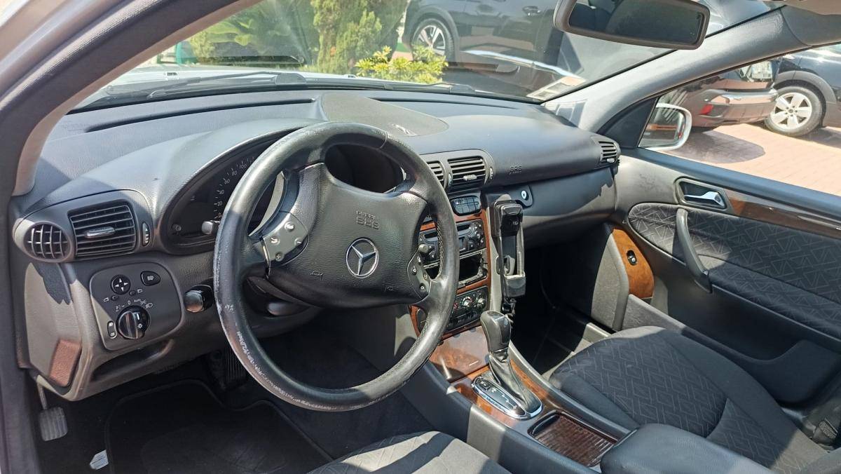 mercedes-benz-classe-c-2002-diesel-2148cc