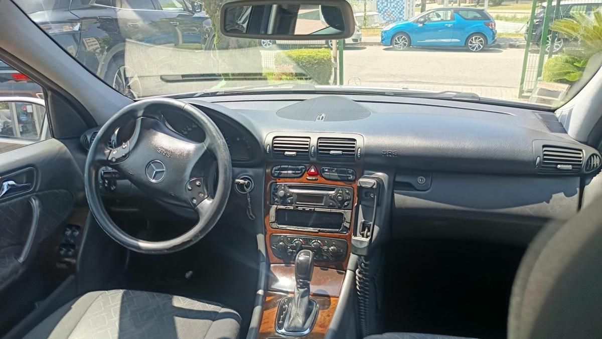 mercedes-benz-classe-c-2002-diesel-2148cc