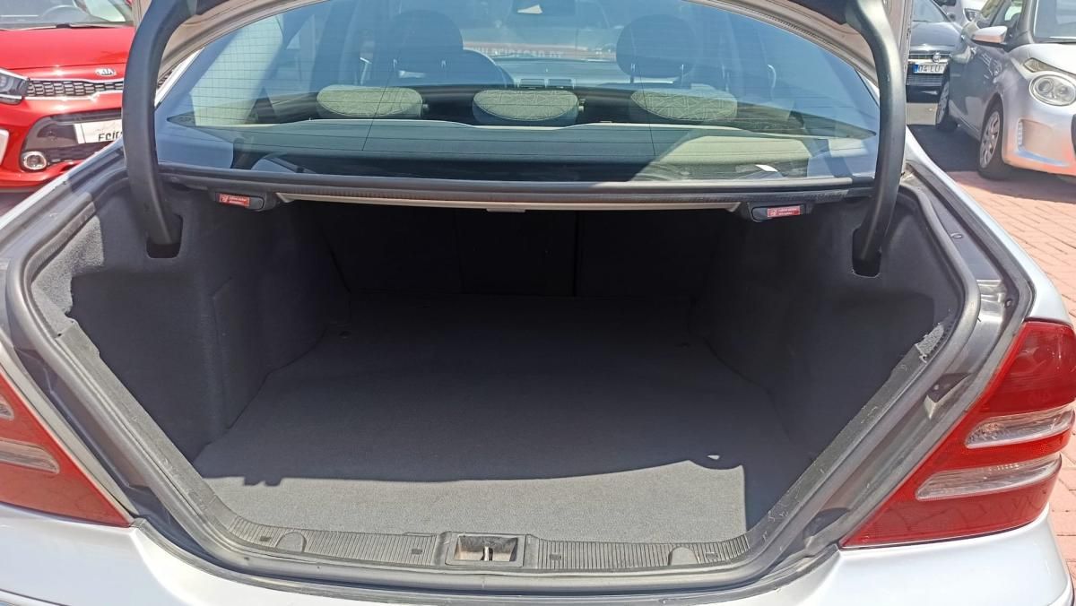 mercedes-benz-classe-c-2002-diesel-2148cc