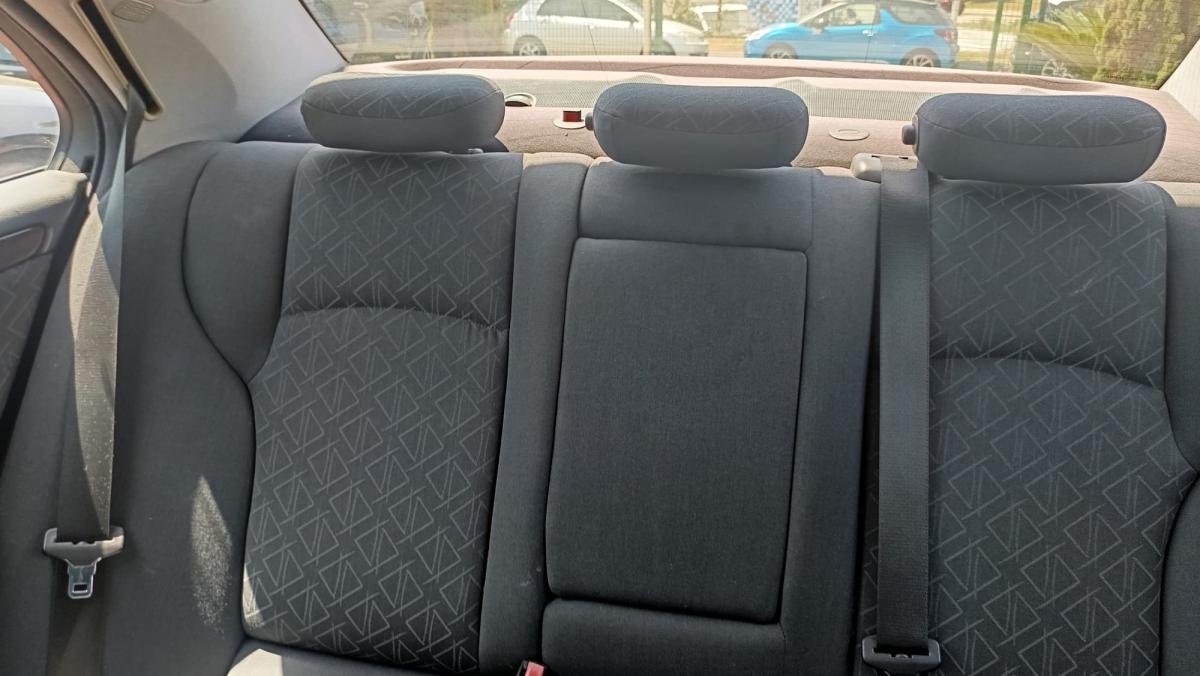 mercedes-benz-classe-c-2002-diesel-2148cc