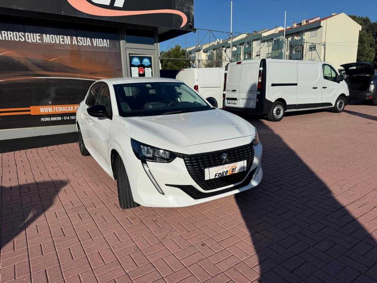 peugeot-208-2021-gasolina-1199cc