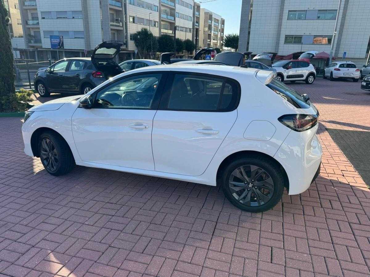 peugeot-208-2021-gasolina-1199cc