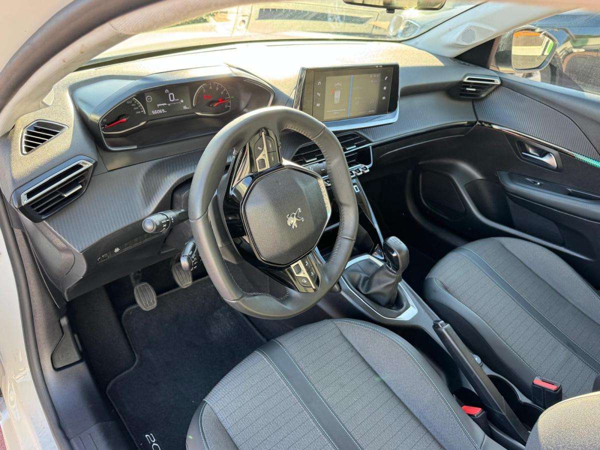 peugeot-208-2021-gasolina-1199cc