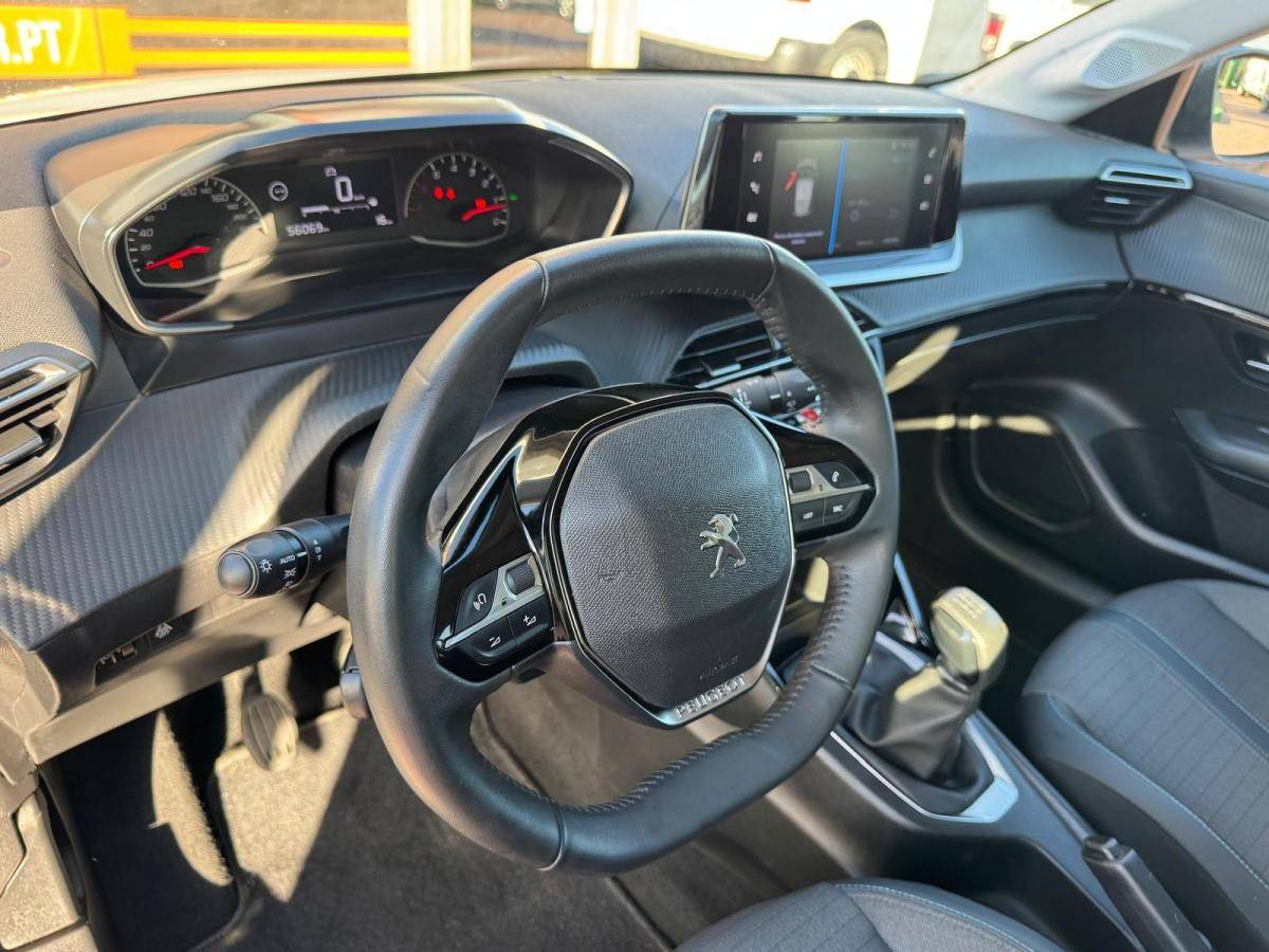 peugeot-208-2021-gasolina-1199cc