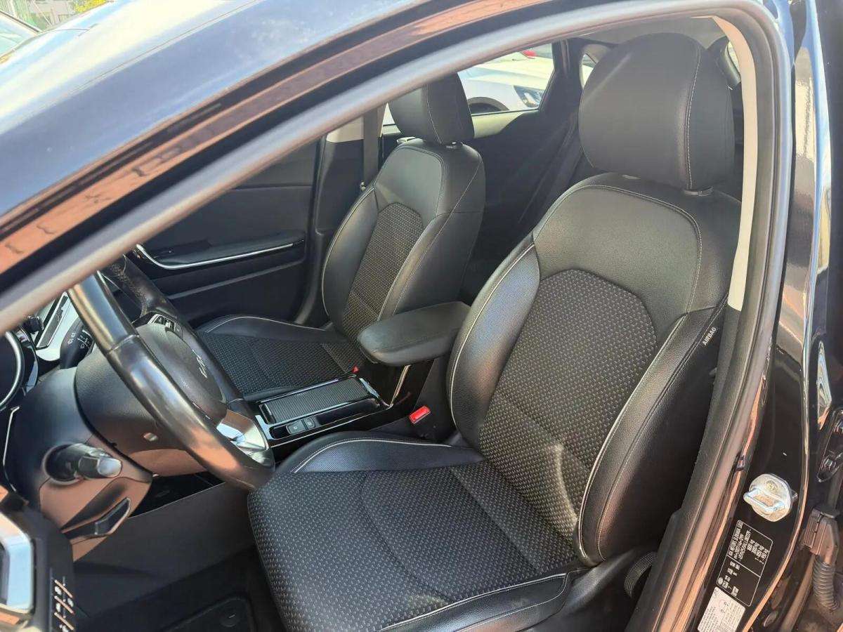 kia-ceed-2026-gasolina-998cc