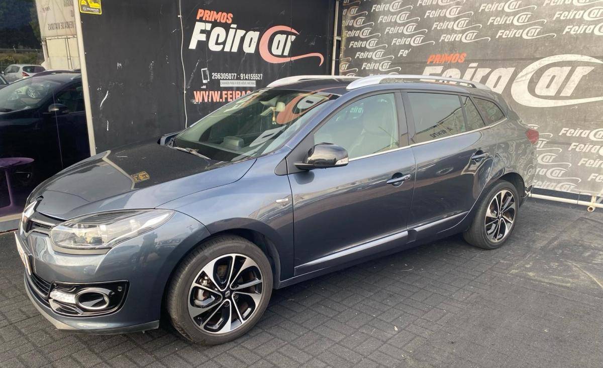 renault-megane-sport-tourer-2015-diesel-1461cc