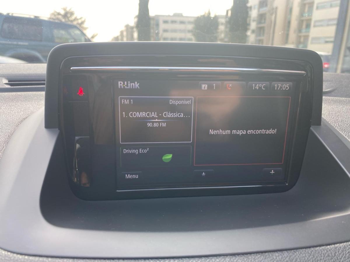 renault-megane-sport-tourer-2015-diesel-1461cc