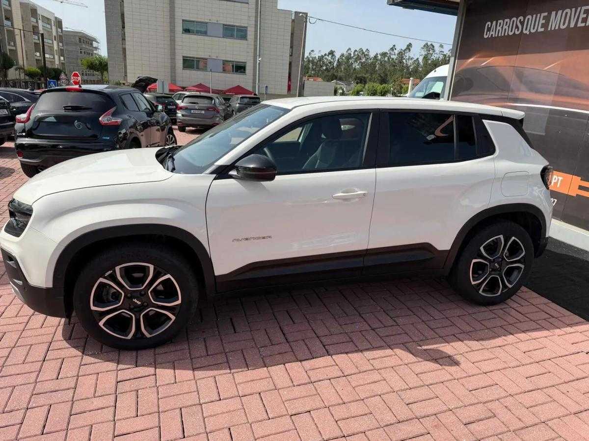 jeep-avenger-2024-gasolina-1199cc