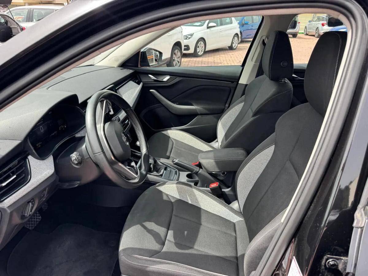 skoda-kamiq-2024-gasolina-999cc