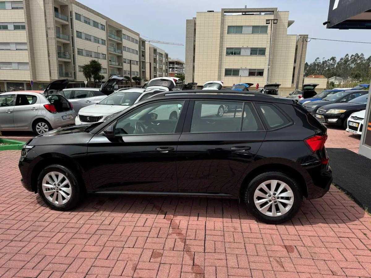 skoda-kamiq-2024-gasolina-999cc