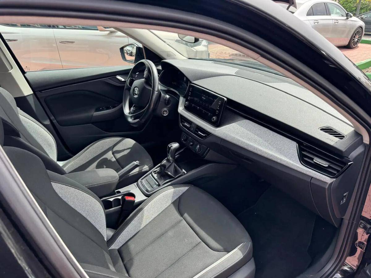 skoda-kamiq-2024-gasolina-999cc