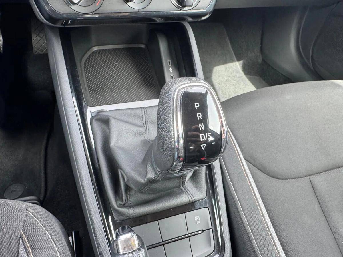 skoda-kamiq-2024-gasolina-999cc