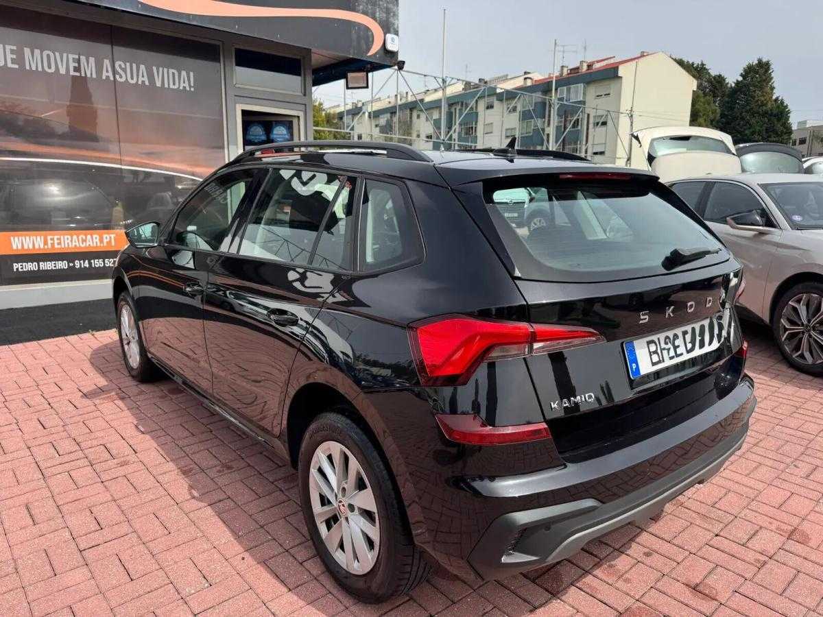 skoda-kamiq-2024-gasolina-999cc