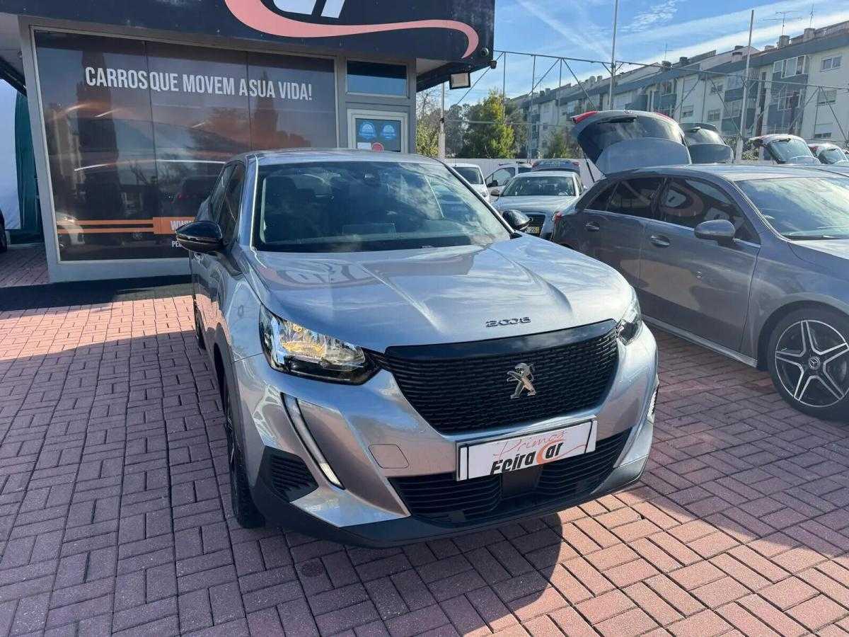 peugeot-2008-2023-gasolina-1199cc