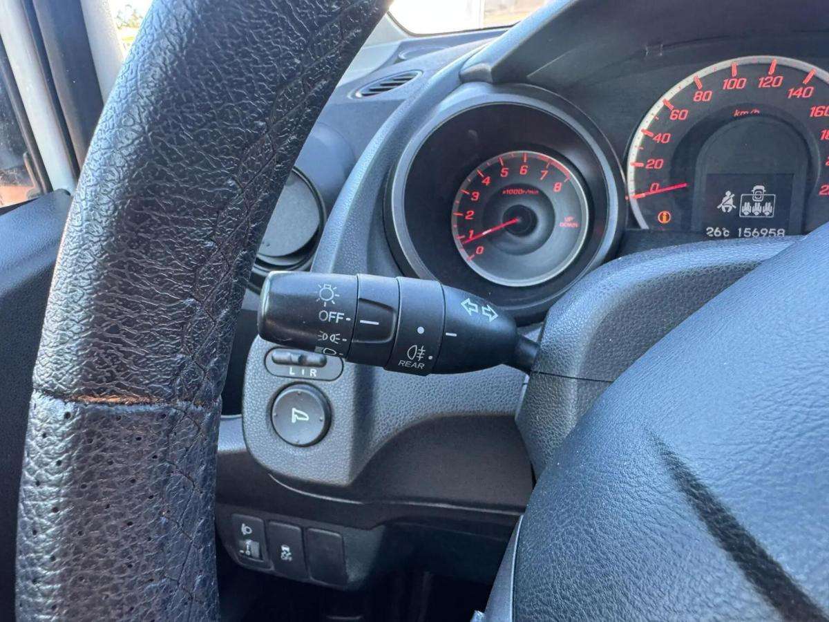honda-jazz-2012-gasolina-1198cc