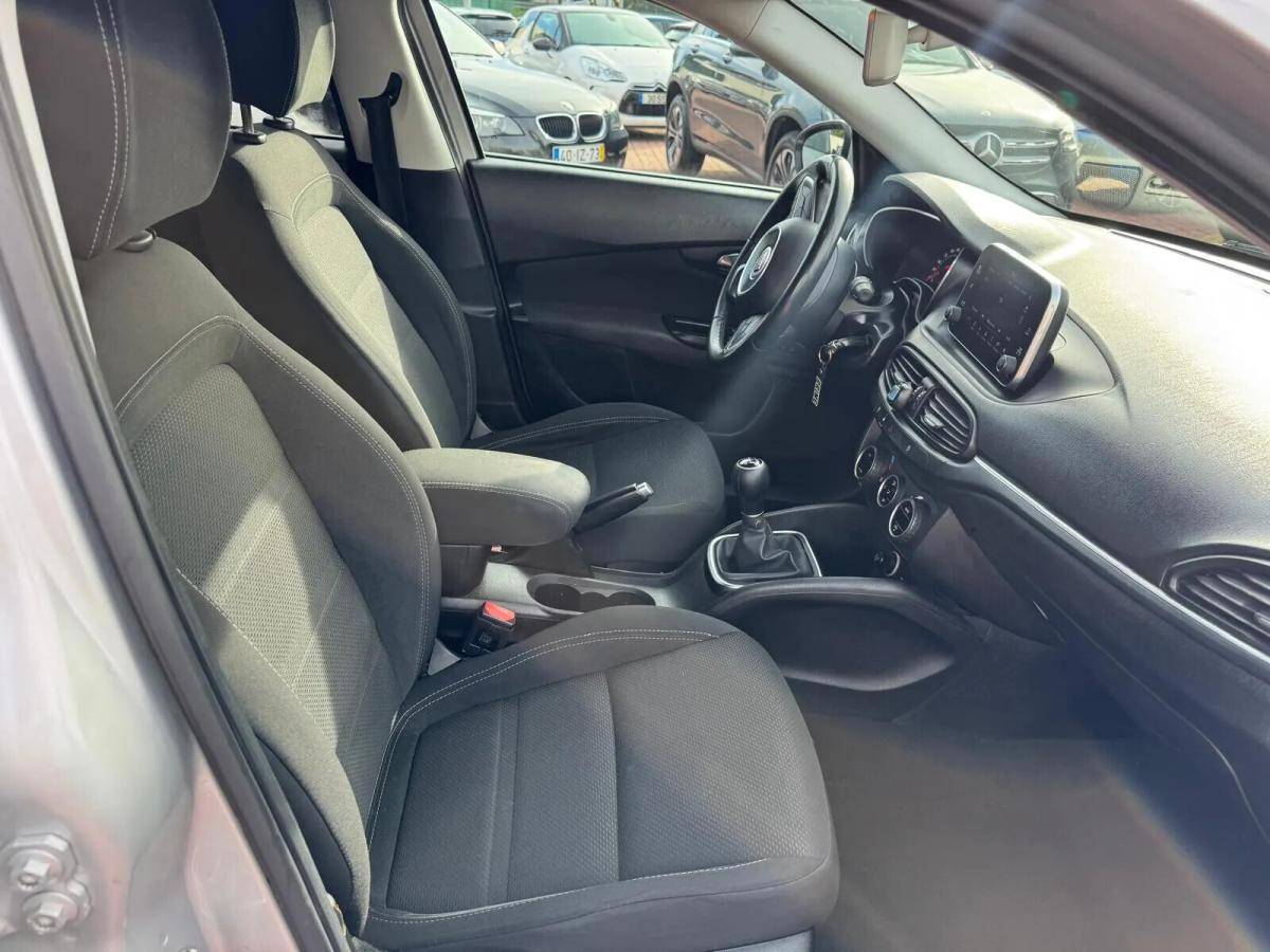 fiat-tipo-station-wagon-2018-diesel-1248cc