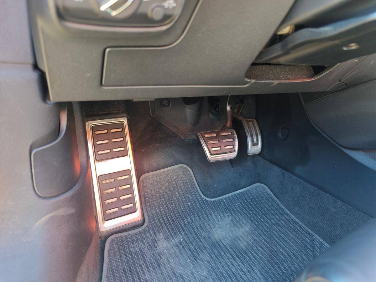 audi-tt-2016-gasolina-1984cc