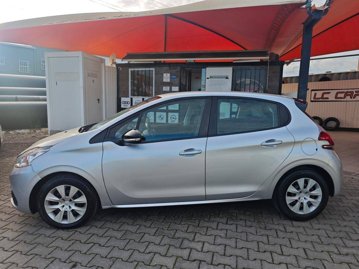 peugeot-208-2018-diesel-1560cc