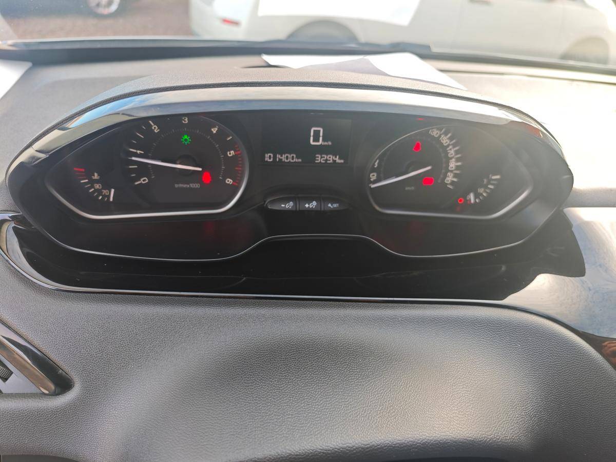 peugeot-208-2018-diesel-1560cc