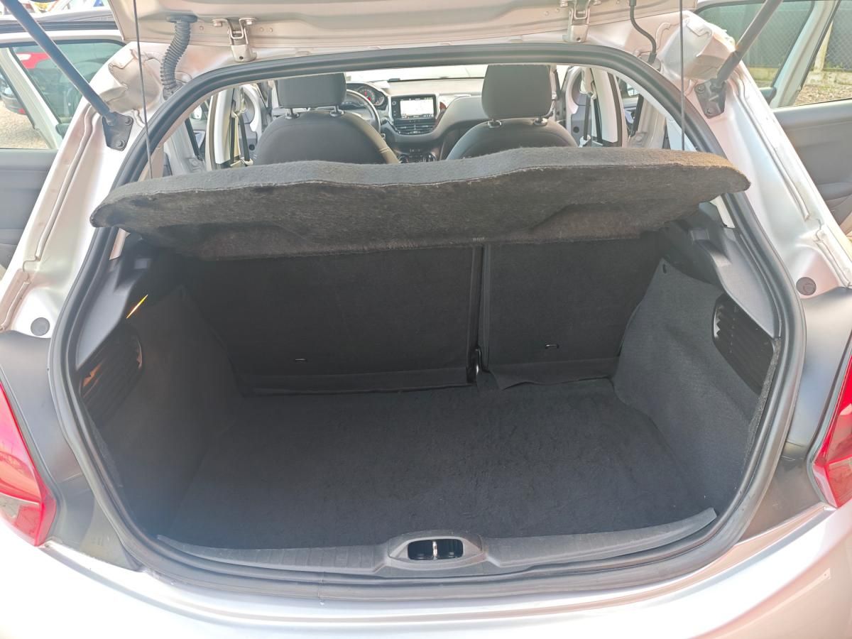 peugeot-208-2018-diesel-1560cc