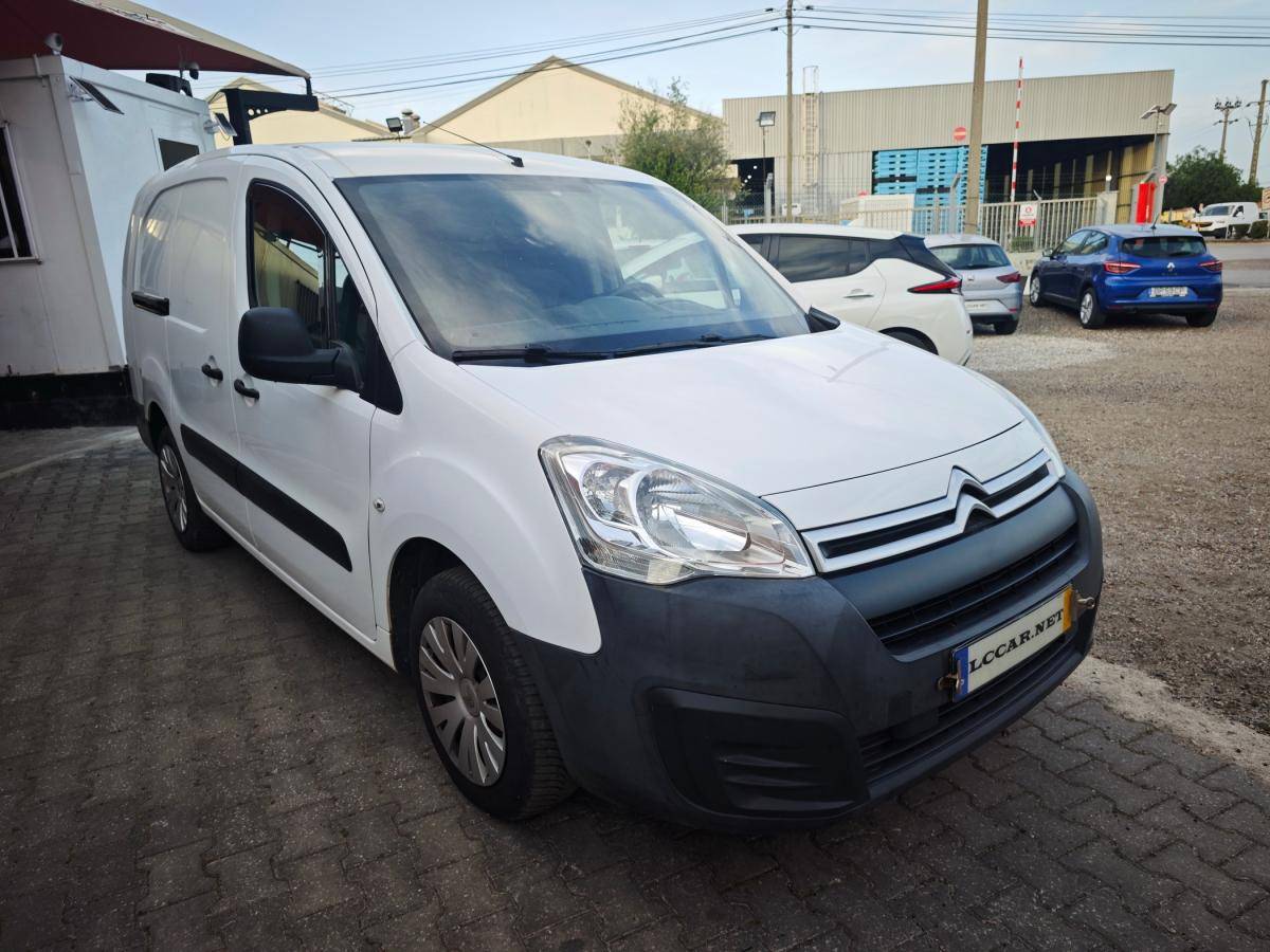 citroen-berlingo-2017-diesel-1560cc