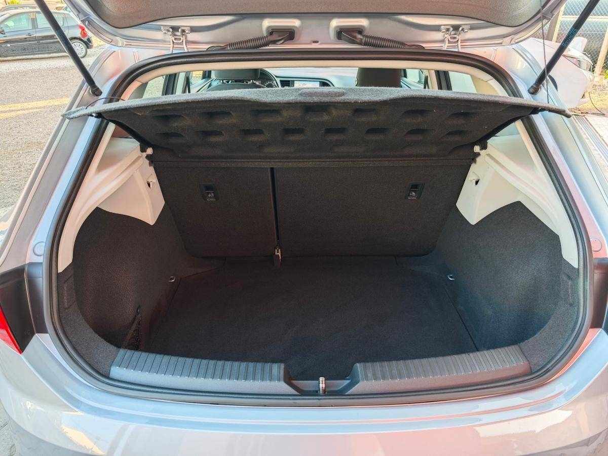 seat-leon-2019-diesel-1598cc