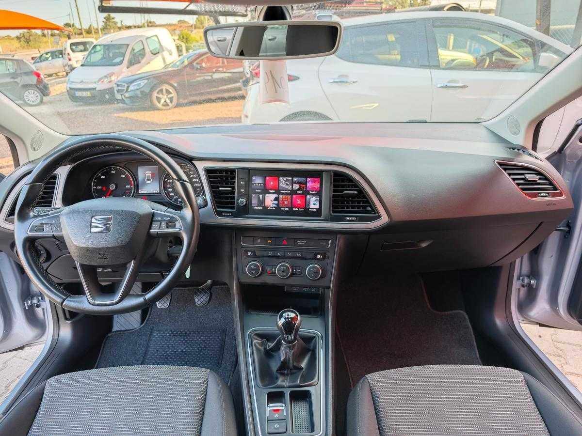 seat-leon-2019-diesel-1598cc