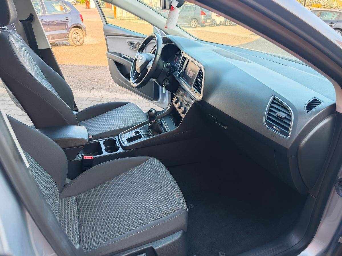 seat-leon-2019-diesel-1598cc