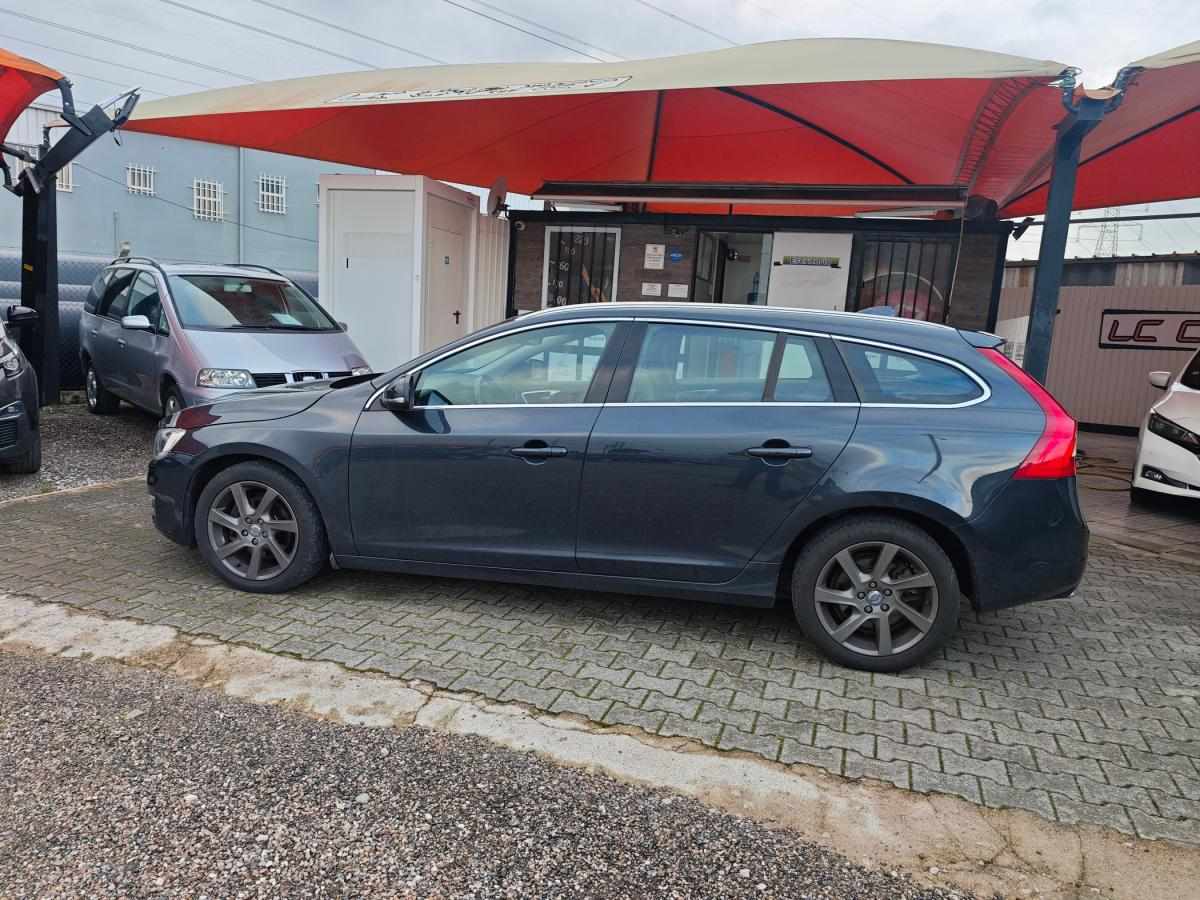 volvo-v60-2014-diesel-1969cc