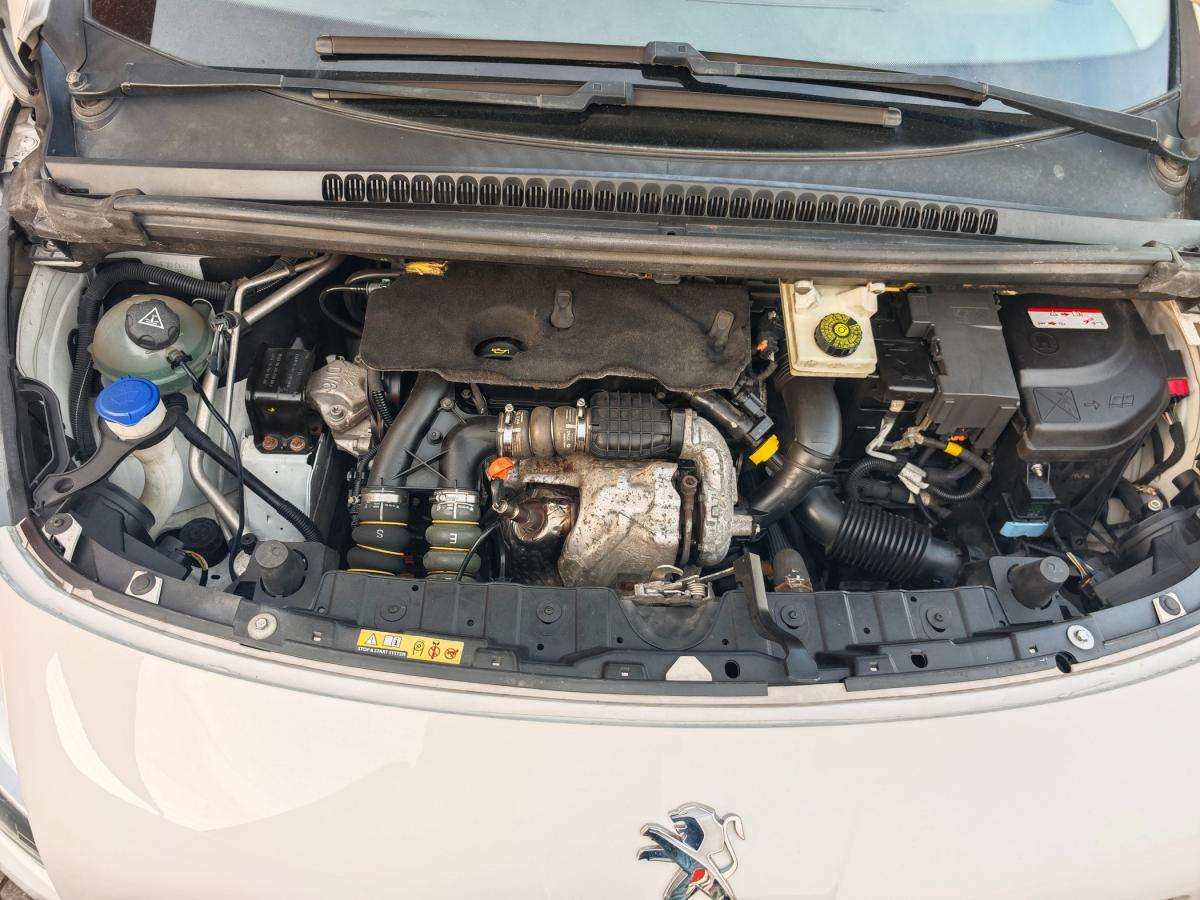 peugeot-3008-2014-diesel-1560cc