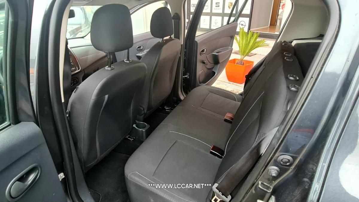 dacia-sandero-2017-gasolina-999cc
