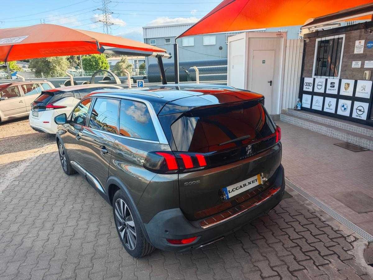 peugeot-5008-2020-diesel-1997cc