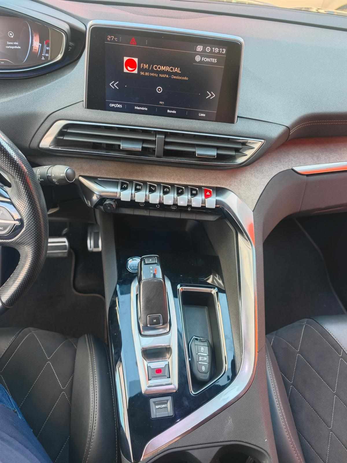 peugeot-5008-2020-diesel-1997cc