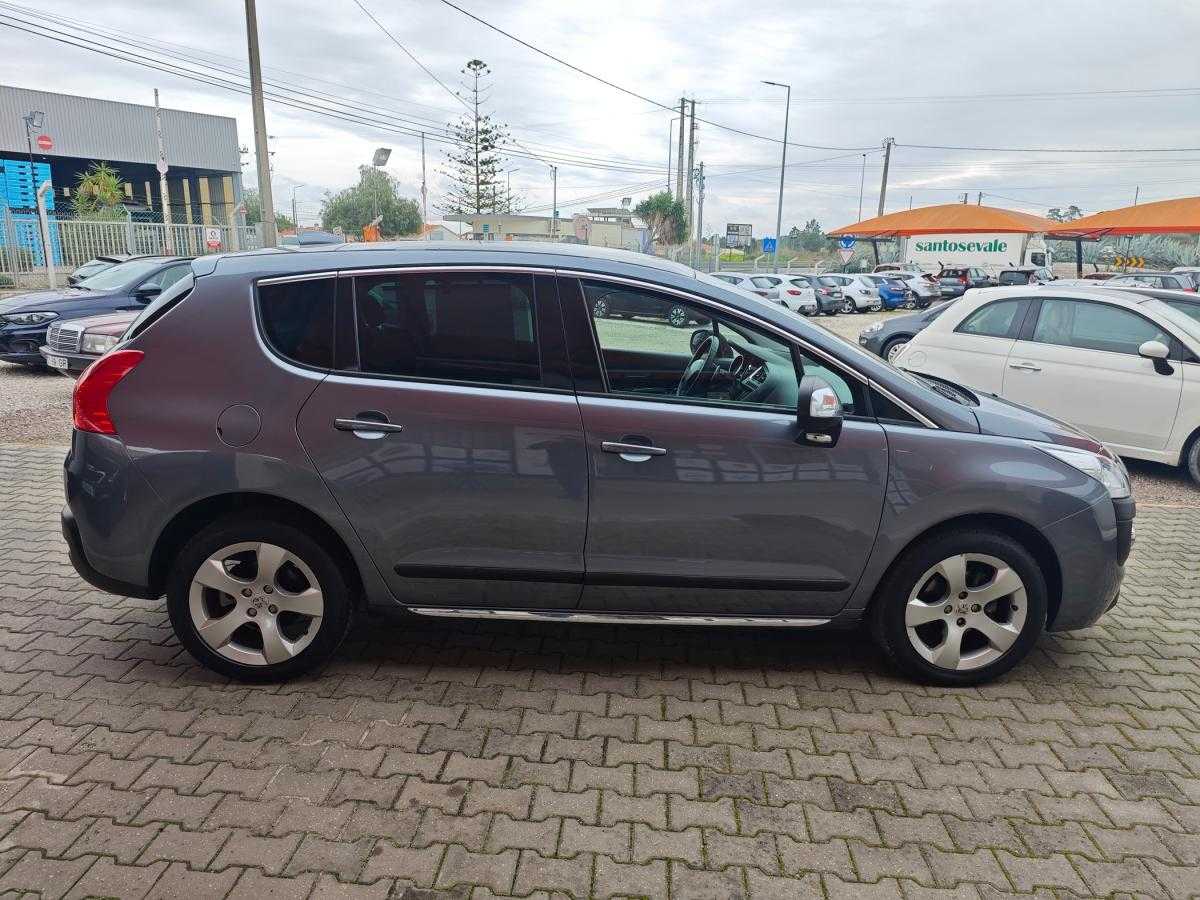 peugeot-3008-2011-diesel-1560cc