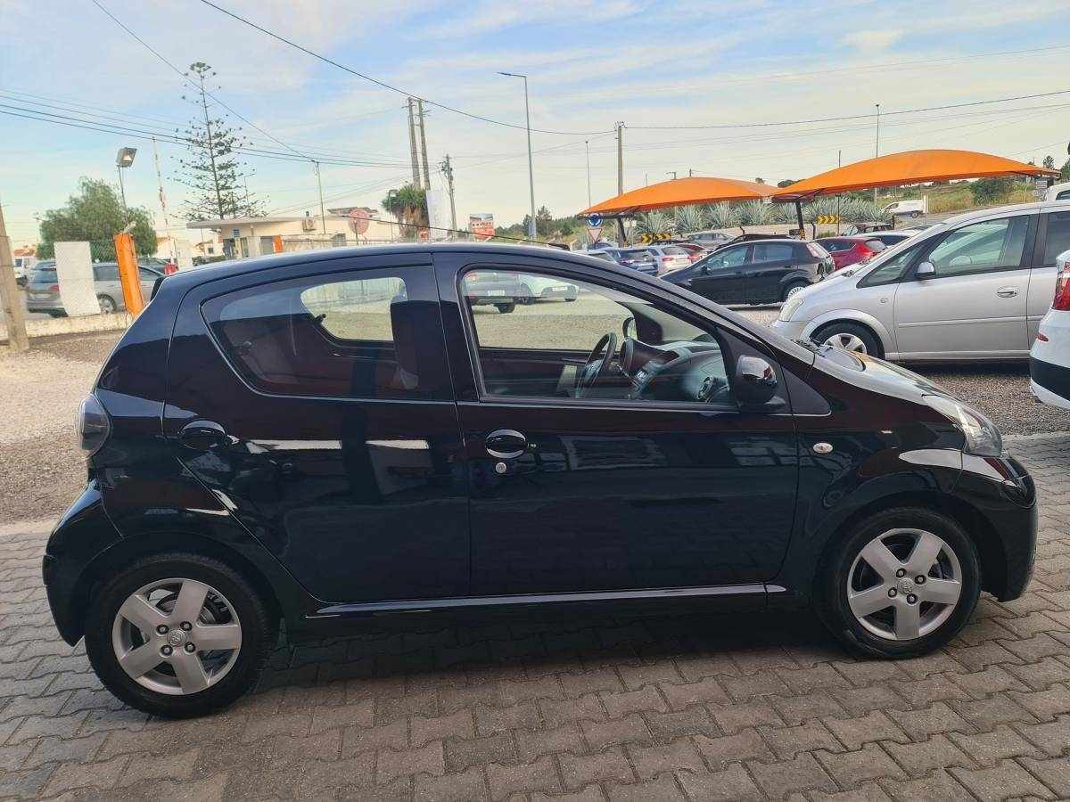 toyota-aygo-2012-gasolina-998cc
