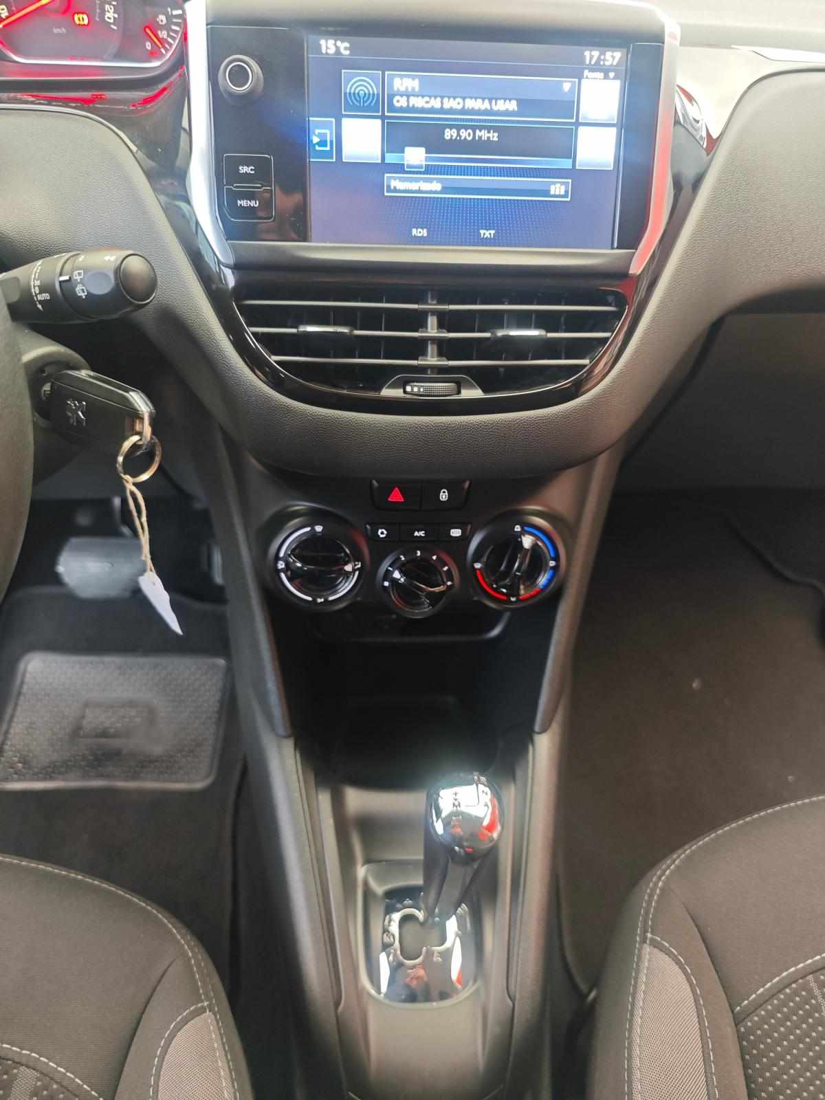 peugeot-208-2014-diesel-1560cc
