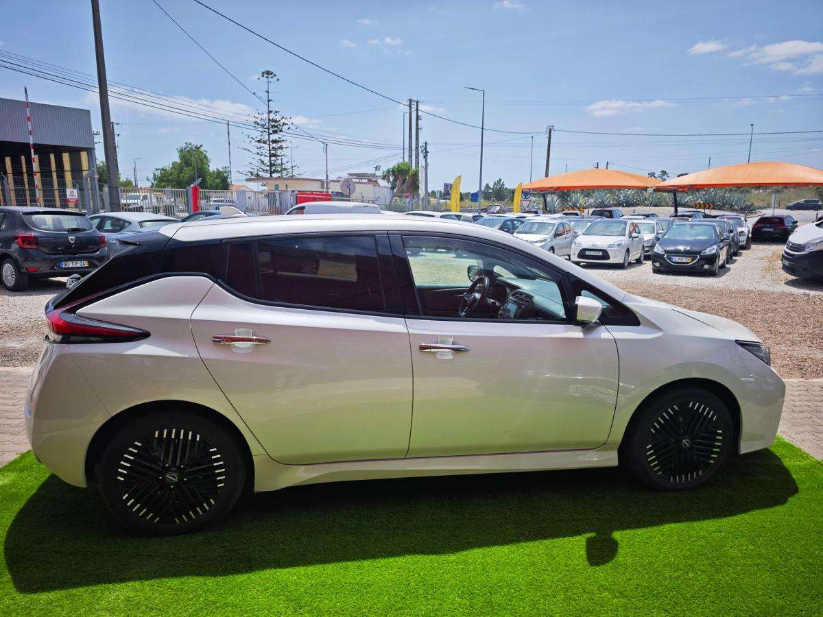 nissan-leaf-2022-eletrico-500cc