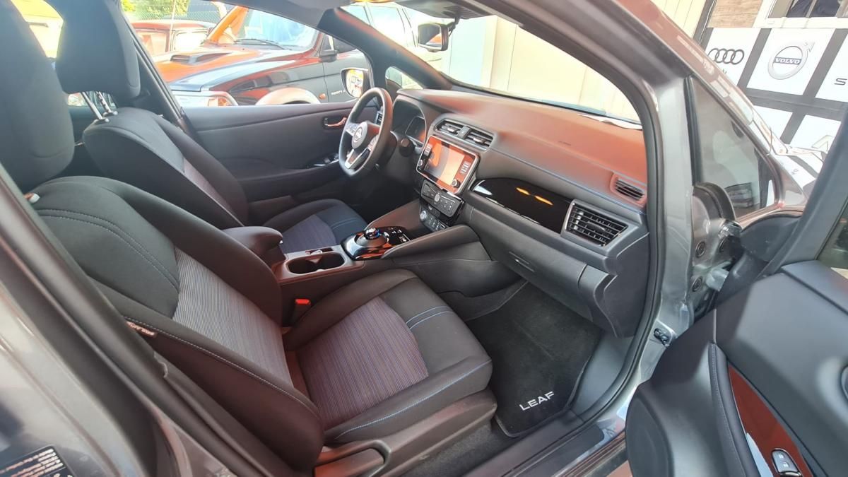 nissan-leaf-2022-eletrico-500cc