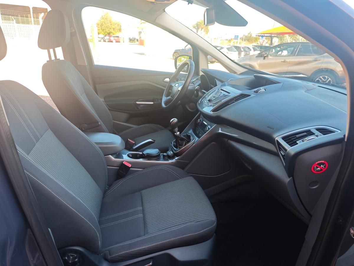 ford-grand-c-max-2014-diesel-1560cc