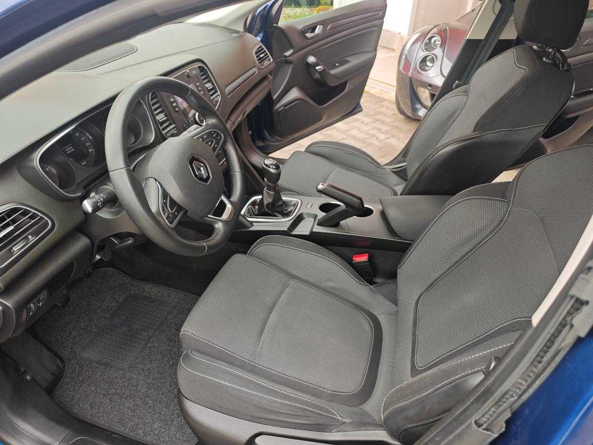renault-megane-2021-diesel-1461cc