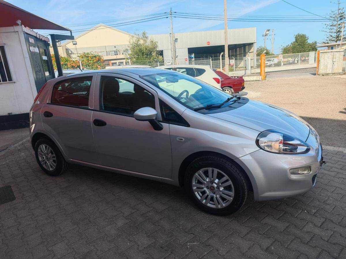 fiat-punto-2017-gasolina-1242cc