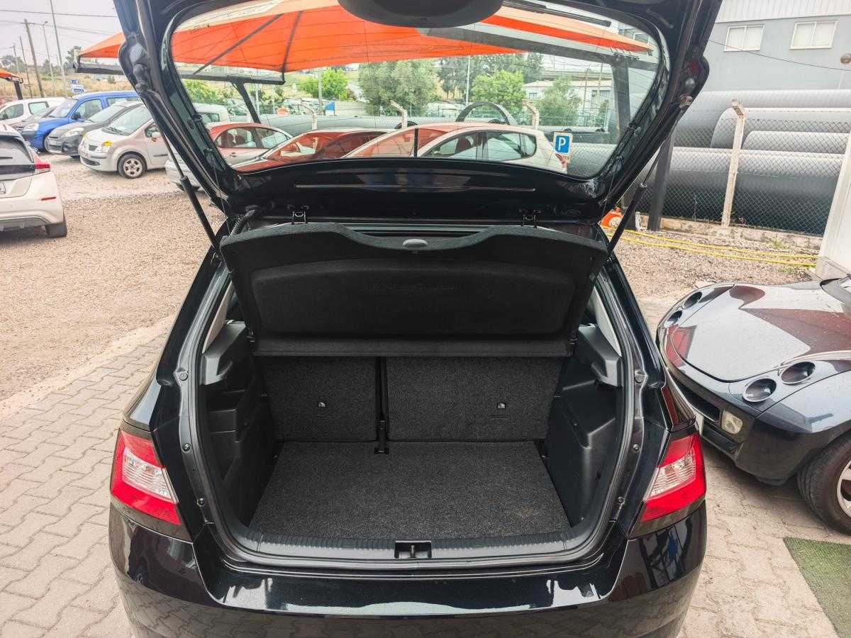 skoda-fabia-2017-gasolina-999cc