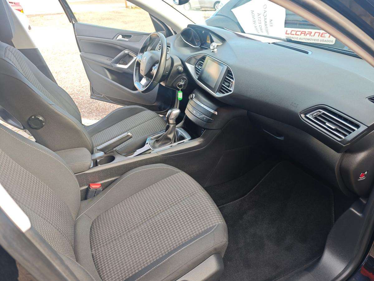peugeot-308-2017-diesel-1560cc