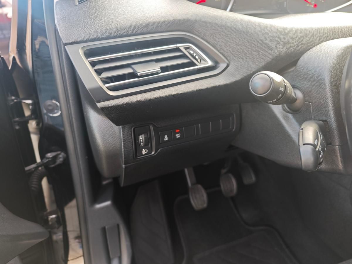 peugeot-308-2017-diesel-1560cc