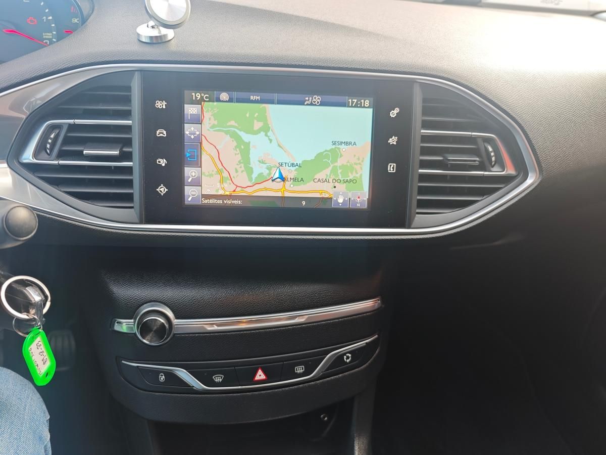 peugeot-308-2017-diesel-1560cc