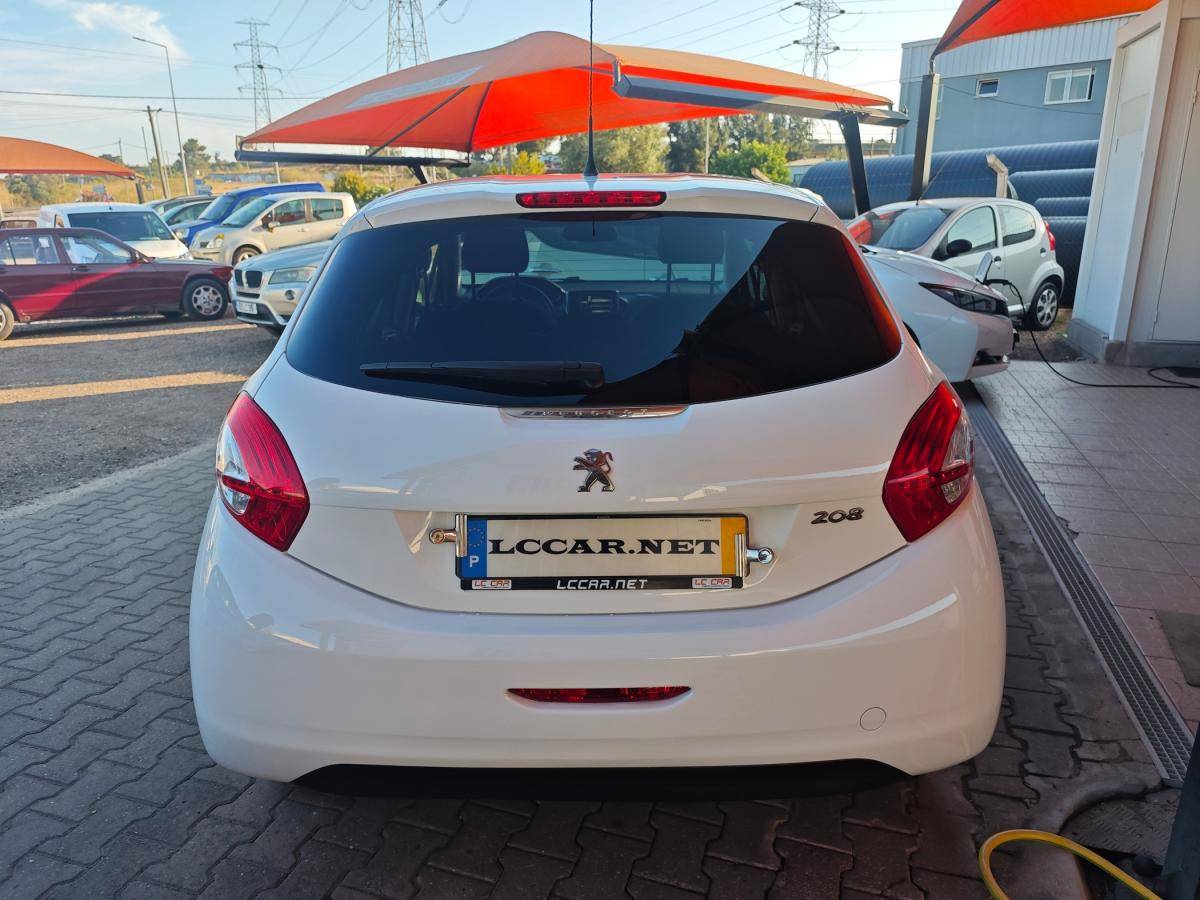 peugeot-208-2013-diesel-1398cc
