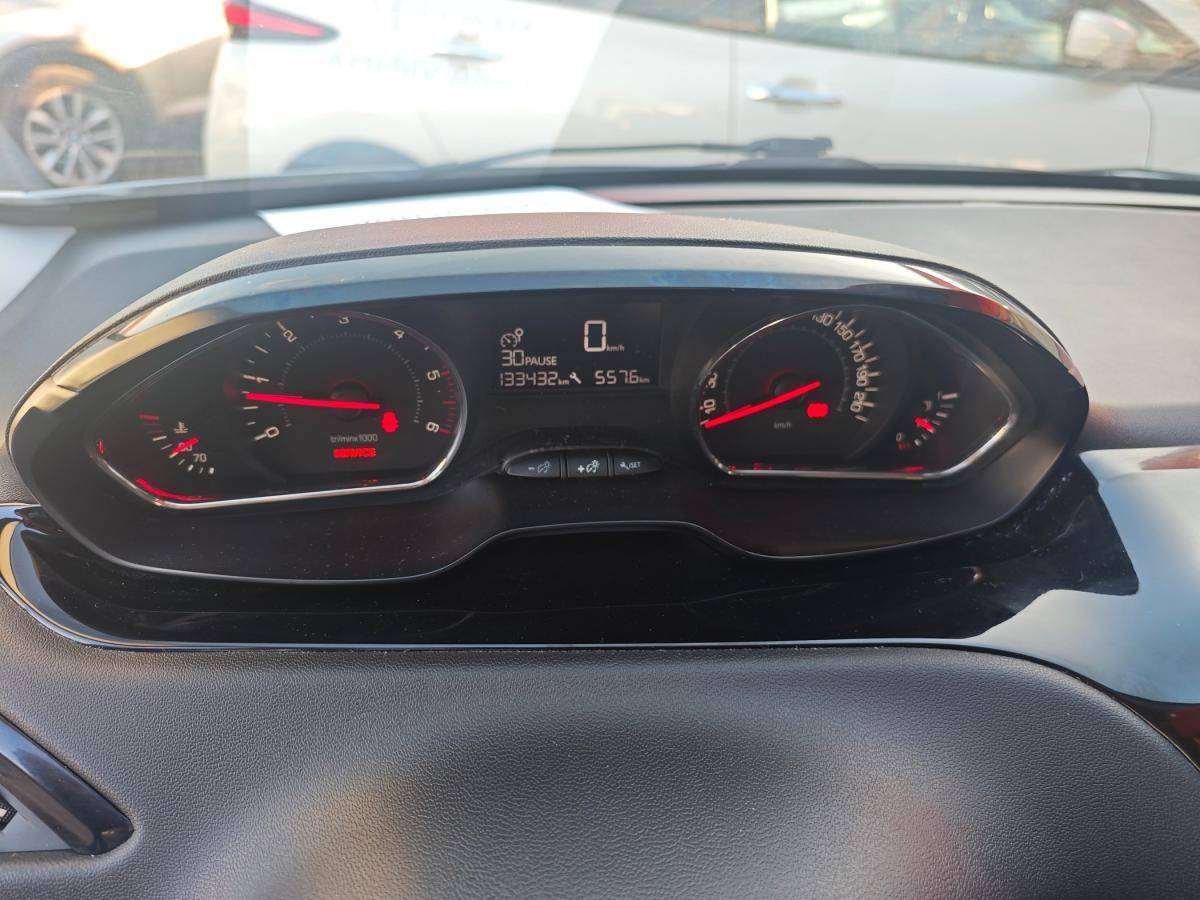 peugeot-208-2013-diesel-1398cc